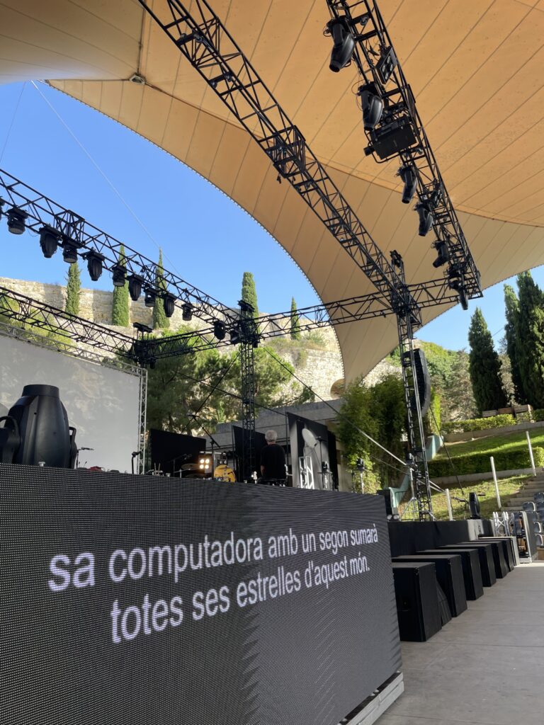 Subtitulació en directe concert Antònia Font